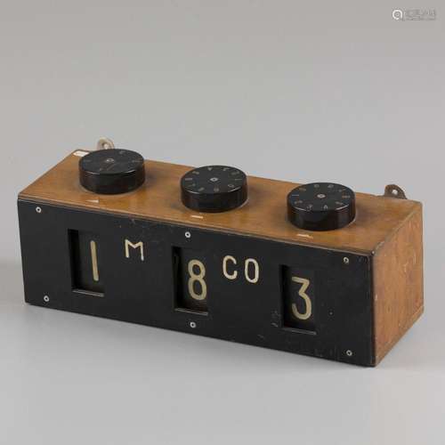 A wooden ship’s course Indicator – Helmsman’s Helper, Englan...