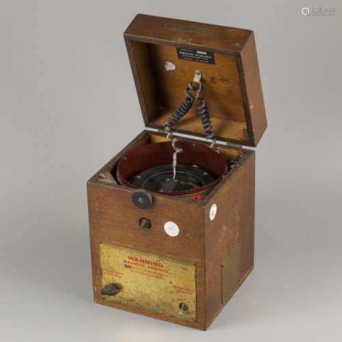 A "Kelvin Hughes" magnetic compass, 2nd half 20th ...