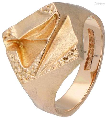 14K. Yellow gold 'Ikon' ring by Finnish designer B...