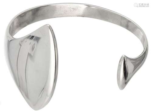 Sterling silver no.214 'Peak' bangle bracelet by D...