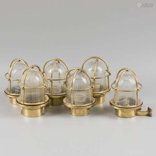 A lot with (6) brass maritime wall lights.