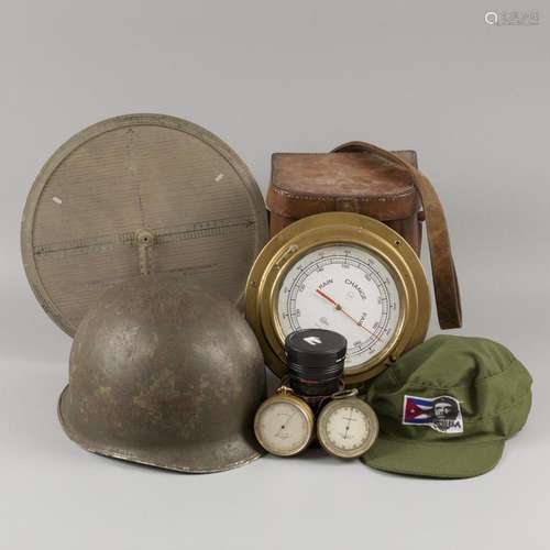 A lot comprising various items, a.w. an American helmet and ...