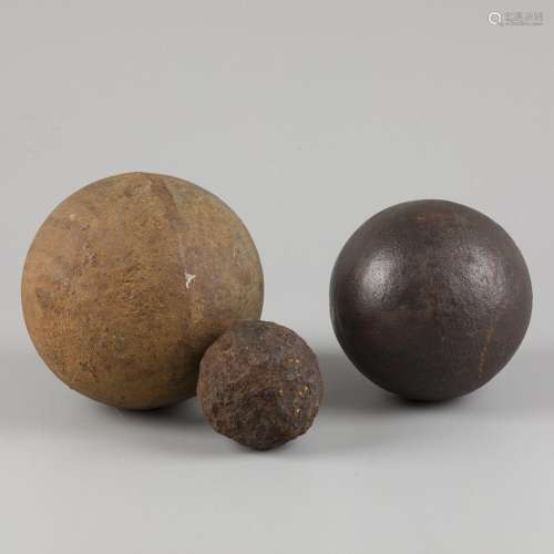 A lot comprising (3) canon balls, a.w. nautical finds, 18th/...