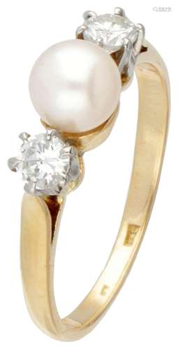 18K. Yellow gold vintage ring set with approx. 0.34 ct. diam...