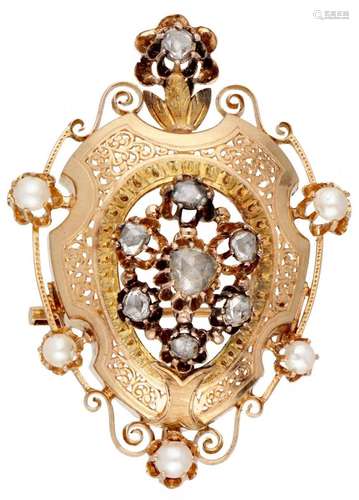 A French 18K. yellow gold Victorian openwork brooch set with...