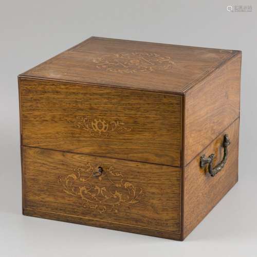 A rosewood box (liquor box?), England, 19th century.