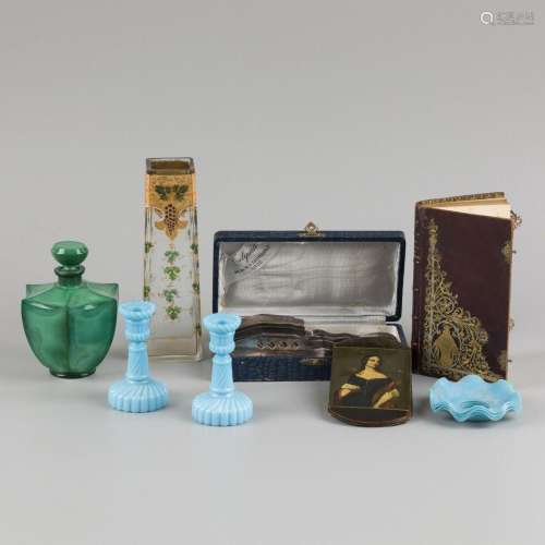 A (10) piece lot comprising a vase and a flask, 19th century...