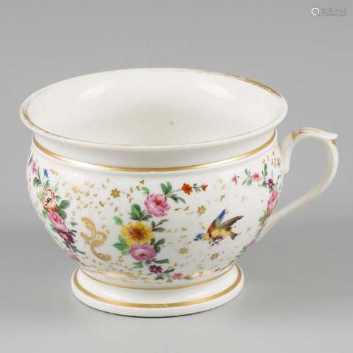 A porcelain po decorated with various flowers and birds. Fra...