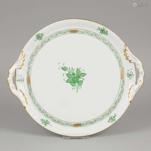 A porcelain serving dish with Apponyi Green decor. Herend, l...