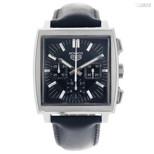 Tag Heuer Monaco CS2111 - Men's watch - approx. 2000.