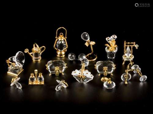 (14) part lot Swarovski miniatures.