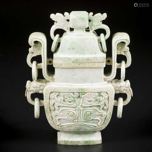 An incense burner made of soapstone. China, 20th century.