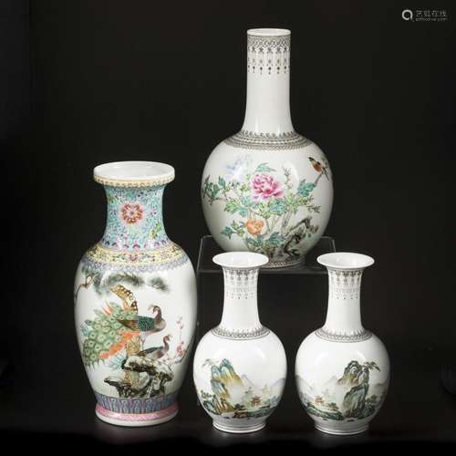 A lot of (4) porcelain vases in republic style. China, late ...