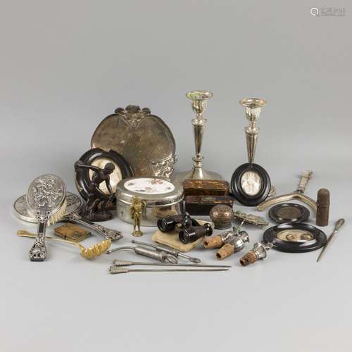 A large lot comprising various items, a.w. silvered, 20th ce...