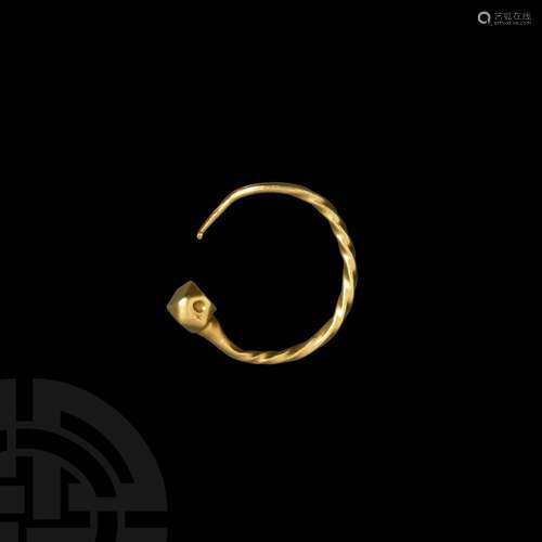 Viking Age Gold Nail Ring with Twisted Shaft