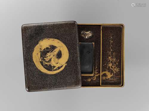 A RARE AND EARLY LACQUER SUZURIBAKO DEPICTING A DRAGON AND T...