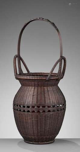 HAYAKAWA SHOKOSAI IV: A BAMBOO HANAKAGO (FLOWER BASKET)