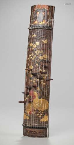 A RARE LACQUERED PAULOWNIA WOOD KOTO WITH ROOSTERS