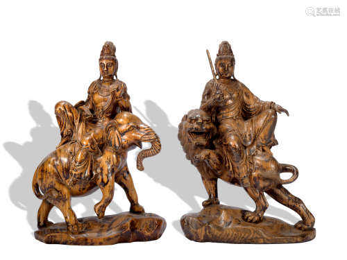 A pair of bamboo statue of Guanyin