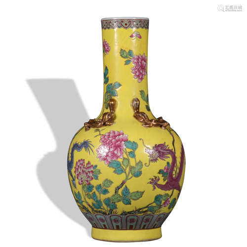 A famille-rose 'floral and birds' vase