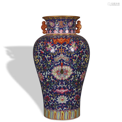 A famille-rose 'lotus' vase