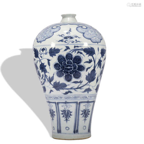 A blue and white 'floral' Meiping