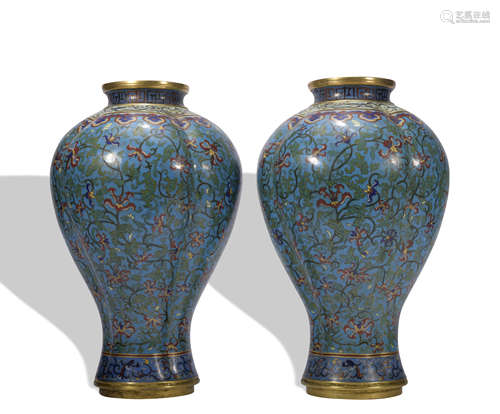 A pair of Cloisonne enamel 'flowers' vase