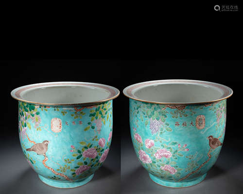 A PAIR OF CHINESE FAMILLE ROSE PORCELAIN FLOWER POTS FROM TH...