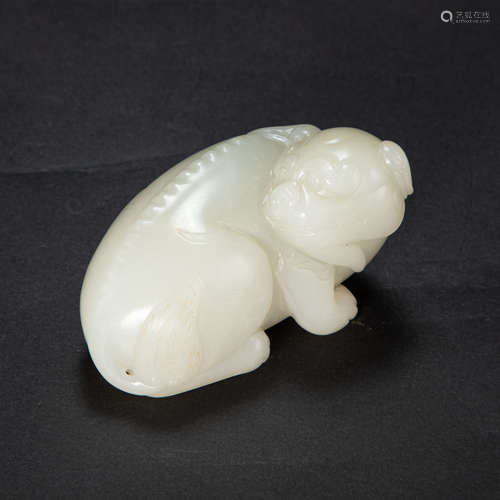 CHINESE HETIAN WHITE JADE AUSPICIOUS BEAST, QING DYNASTY