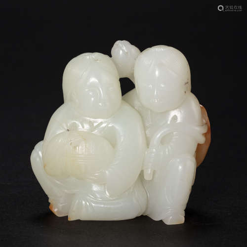 CHINESE HETIAN WHITE JADE FIGURE FROM THE QING DYNASTY