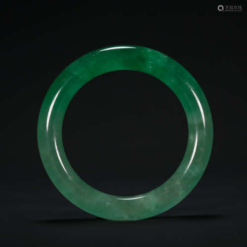 CHINESE JADE BRACELETS FROM THE QING DYNASTY