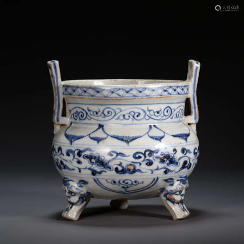 CHINESE BLUE AND WHITE PORCELAIN INCENSE BURNER, YUAN DYNAST...