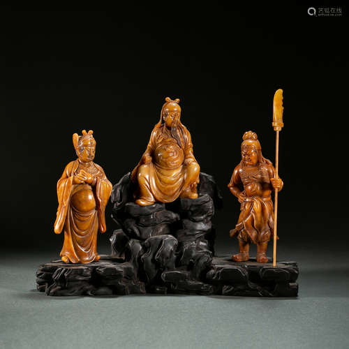 A GROUP OF CHINESE SHOUSHAN STONE GUAN GONG STATUES, QING DY...