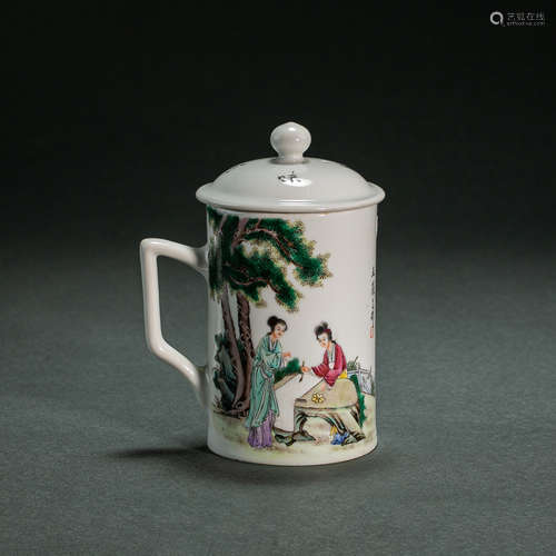 CHINESE FAMILLE ROSE ENAMEL PORCELAIN CUP, REPUBLIC OF CHINA