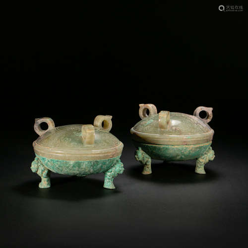 A PAIR OF CHINESE SILVER BOTTOM JADE LID TRIPOD,, HAN DYNAST...