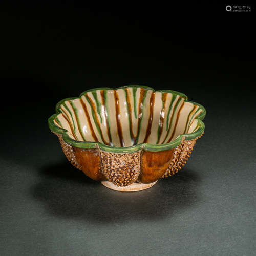 CHINESE TRI-COLORED BOWL, TANG DYNASTY