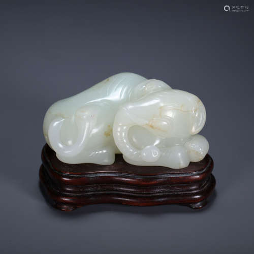 WHITE HETIAN JADE ELEPHANT, QING DYNASTY, CHINA