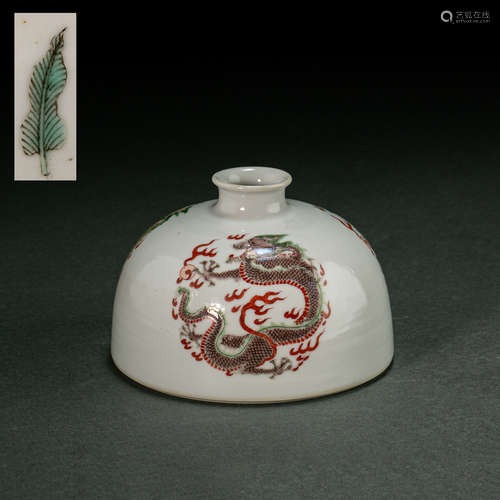 CHINESE POWDER ENAMEL PORCELAIN VASE, QING DYNASTY