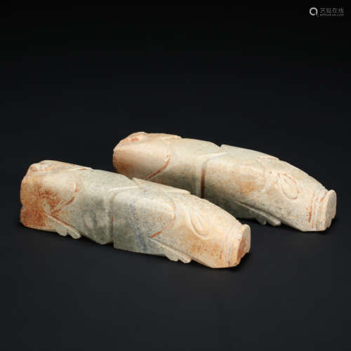 A PAIR OF CHINESE HETIAN JADE PIGS, HAN DYNASTY