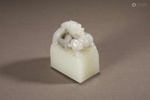 Qing Dynasty Hetian Jade Seal of Beast Head