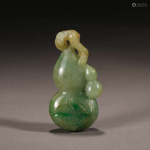 Qing Dynasty Emerald Calabash