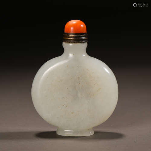 Qing Dynasty Hetian Jade Snuff Bottle