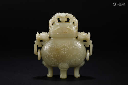 Tang dynasty Hetian jade beast pattern vase