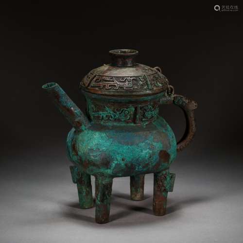 CHINESE BRONZE EWER, WESTERN ZHOU DYNASTY