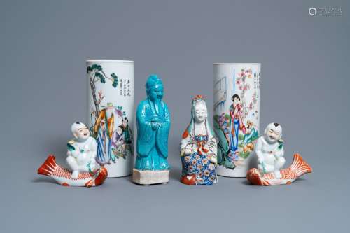 TWO CHINESE FAMILLE ROSE HAT STANDS AND FOUR VARIOUS FIGURES...