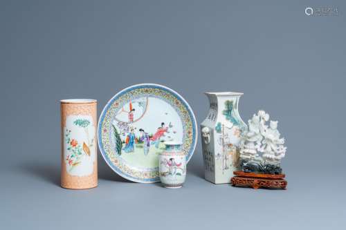 A CHINESE QIANJIANG CAI VASE, THREE FAMILLE ROSE WARES AND A...