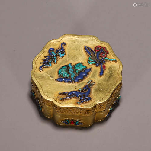 A gilding copper gem-inlaid beast box