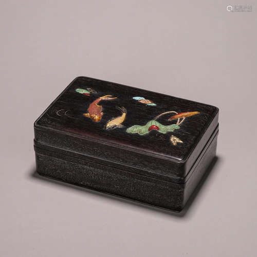 A red sandalwood gem-inlaid fish box