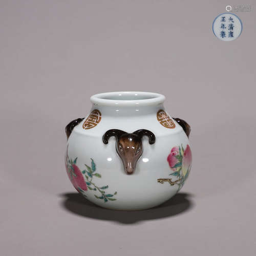 A famille rose fruit porcelain zun