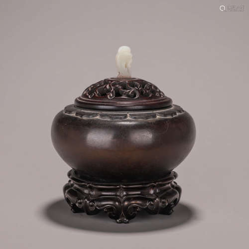 A lotus bowl shaped copper censer